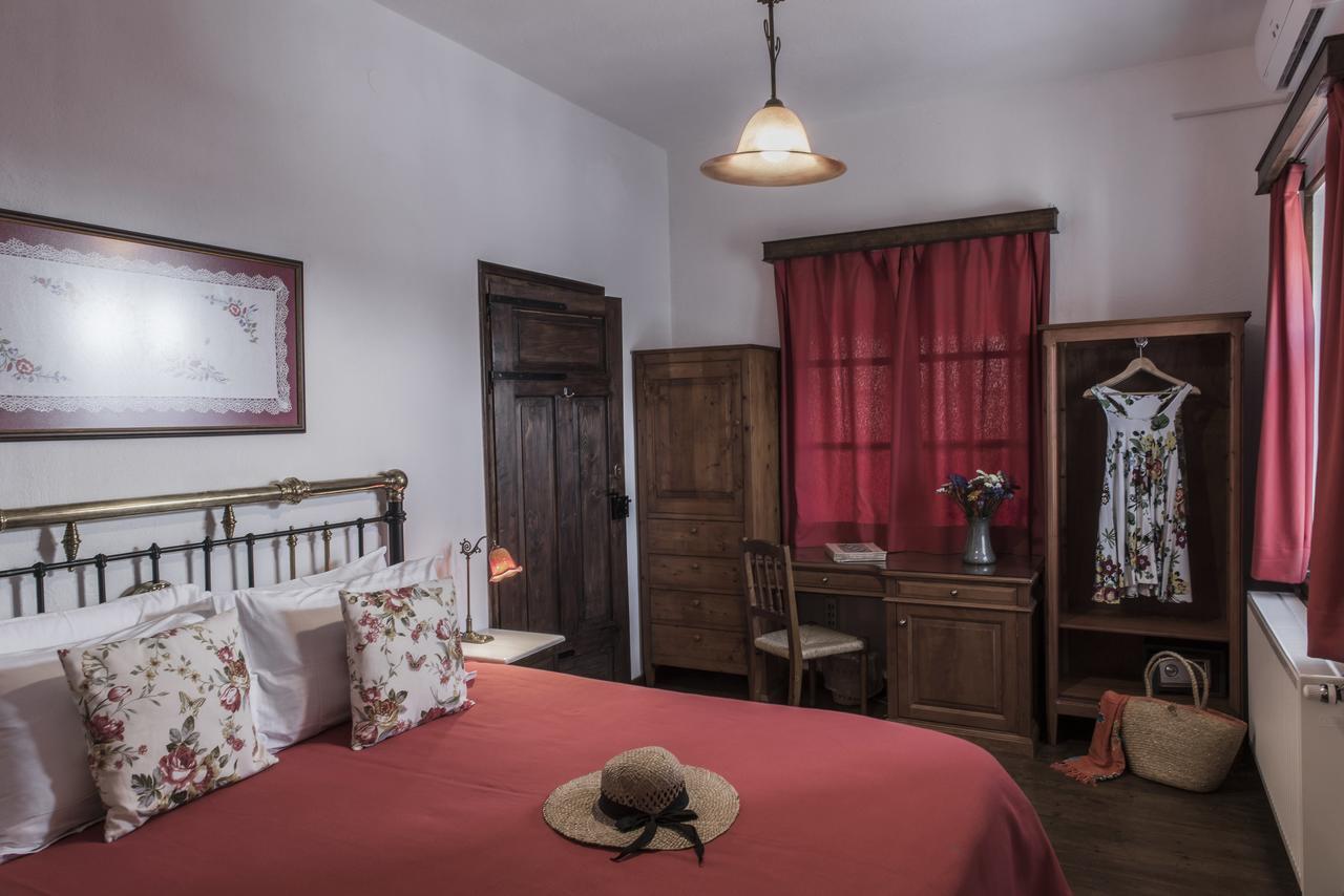 Arxontiko Mytilineou - Skretaion Bed & Breakfast Neochori  ภายนอก รูปภาพ